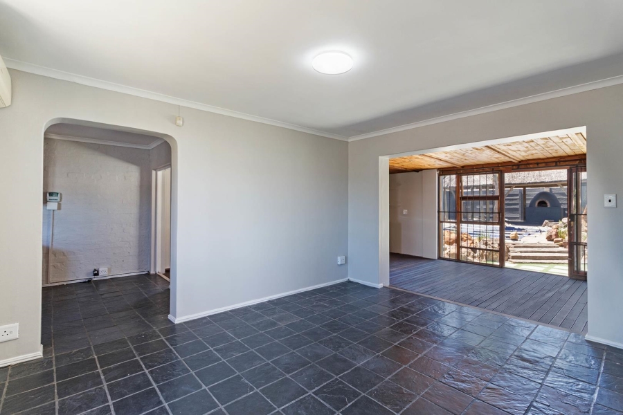 4 Bedroom Property for Sale in Milnerton Ridge Western Cape